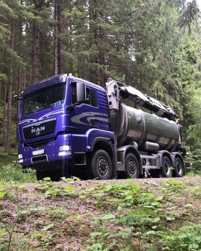 35834429_1930393563849687_474734499142303744_n