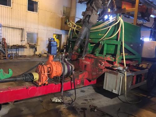 Vedlikehold p&aring; r&oslash;r og pumpe hengeren om dagen