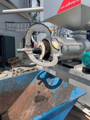 67339080_904280953240136_983528320870121472_n